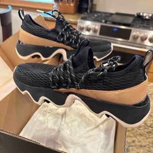 Sorel Kinetic II Athletic Shoes